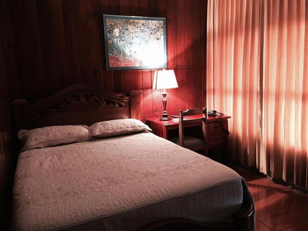 סן חוזה Sura Bed And Breakfast מראה חיצוני תמונה